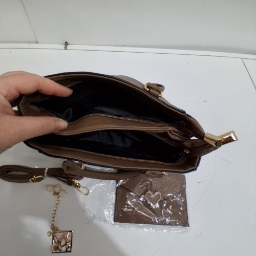 2PC WOMNE'S HANDBAG WITH SHOULDER STRAP AND CMALL CHANGE PURSE - BROWN image 3