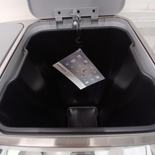 SONGMICS STAINLESS STEEL DUAL STEP TRASH CAN WITH SOFT CLOSE + 15 GARBAGE BAGS - 2 40L BINS, 80L TOTAL CAPACITY - WHITE - (MODEL: LTB730W80) image 5