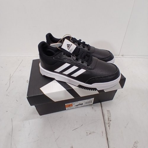 KID'S ADIDAS TENSAUR SPORT 2.0 SPORTSWEAR SHOE - SIZE 4 - WHITE/BLACK - (MODEL: JQ2872 1927856) image 2