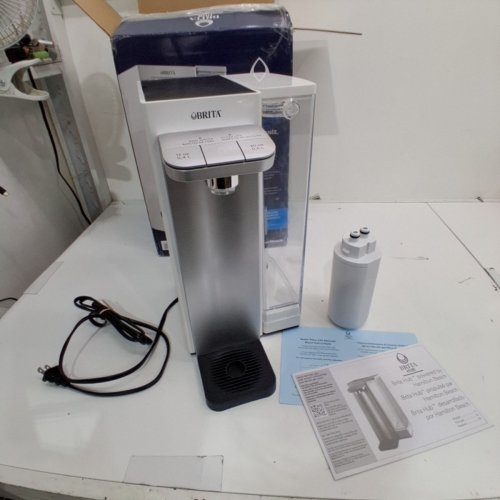 BRITA HUB 12-CUP INSTANT POWERFUL COUNTERTOP FILTRATION SYSTEM - FILTERS UP TO 120GAL OF WATER - SILVER (MODEL: 87340C) image 3