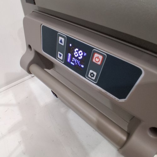 EUHOMY CAR ELECTRIC REFRIGERATOR COOLER WITH APP CONTROL - 32QT - 12V - GREY (MODEL: CF001-35GR-CAEH)) image 2