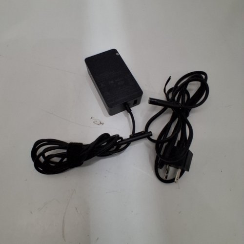REPLACEMENT CHARGER ADAPTER FOR VARIOUS MICROSOFT SURFACE PRO LAPTOPS - 65W - 15V 4A, 5V 2.4A - BLACK (MODEL: BRJ65150400) image 3
