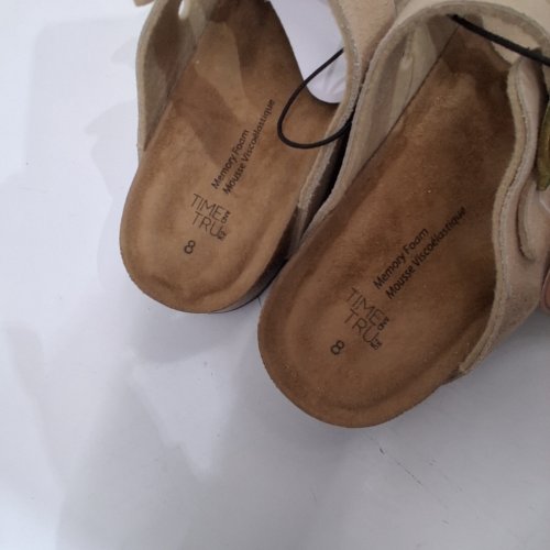 WOMEN'S TIME AND TRU BUCKLE-STRAP SANDALS - 8 - BEIGE (STYLE: 29QUINCYY26) image 4