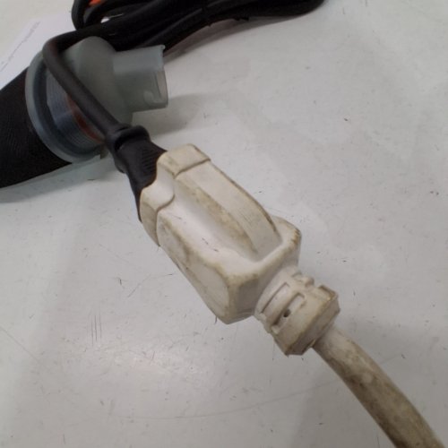 BLACK + DECKER 5" CORDED RNADOM ORBIT SANDER WITH DUST COLLECTION BAG (MODEL: ‎BDERO100) image 2