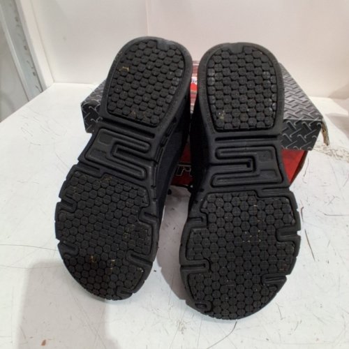 WOMEN'S TREDSAFE SLIP RESISTANT ATHLETIC SHOES - SIZE 7 - BLACK (STYLE : 6000196176749) image 4