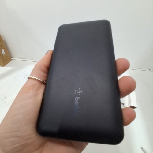 BELKIN BOOSTCHARGE POWER BANK 10K FOR APPLE/SAMSUNG/GOOGLE - 10000MAH - 15W - BLACK - (MODEL: BPB011) image 4
