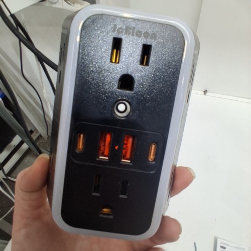 JCBLAON 3SIDED 6 OUTLETS POWER STRIP WITH 4 USB OUTLET & 2 USB A + 2 USB C - BLACK (MODEL: SE660-CUQ) image 2
