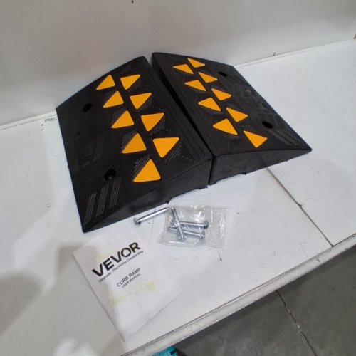 2PK VEVOR RUBBER CURB RAMP - 13" X 19" X 5" - BLACK/YELLOW (MODEL: KR-07) image 2