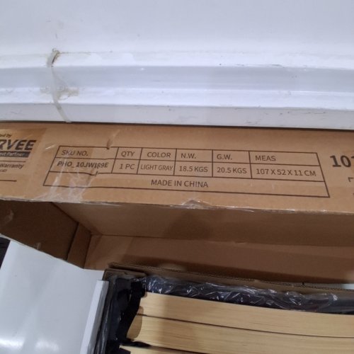 GARVEE UPHOLSTERED PLATFORM BED FRAME - TWIN - LIGHT GREY (MODEL: PHO_10JWI89E) image 4