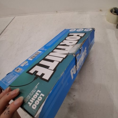 PALADONE FORTNITE COLOUR-CHANGING LOGO LIGHT (MODEL: 14512) image 3