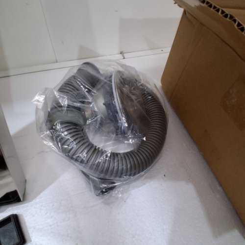 STAINLESS STEEL KITCHEN WORKSTATION SINK - APPROXIMATE 19.6" X 31.4" X 19.6" - STAINLESS STEEL (ITEM: WED01-50-70SC) image 5