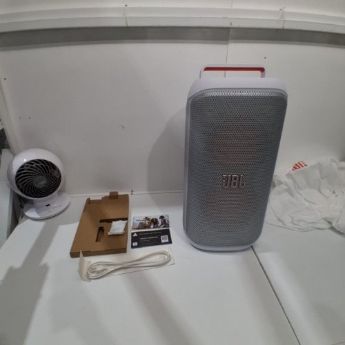 JBL PARTYBOX CLUB 120 - PORTABLE BLUETOOTH PARTY SPEAKER WITH FOLDABLE HANDLE - WHITE (MODEL:JBLPBCLUB120SWAM) image 2
