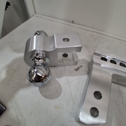 ROYEEBLISS ADJUSTABLE ALUMINUM TRAILER HITCH BALL MOUNT AND LOCK SET FOR CLASS III & IV - FITS 2" RECEIVER & 8" DROP HITCH - 12,500 LBS - 2" X 2-5/16" - SILVER AND BLACK (MODEL: RY208) image 5
