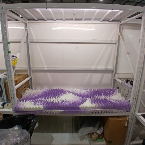 DREAMSMITH 7-ZONE FULL MEMORY FOAM MATTRESS TOPPER - 3" THICKNESS - DOUBLE/FULL 54" X 75" - PURPLE / WHITE image 2