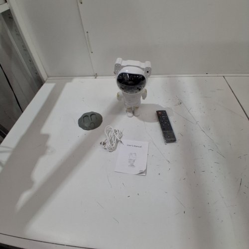UNBRANDED ASTRONAUT GALAXY LIGHT PROJECTOR - 8.9" - WHITE/BLACK (MODEL: TYD-YHY-001) image 3
