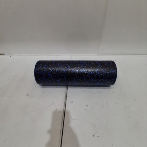 AMAZON BASICS NECK AND BACK SUPPORT FOAM ROLLER - 18" - BLACK AND BLUE (MODEL B0D25JK13T) image 2