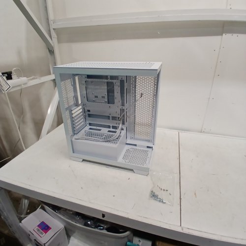 CORSAIR 3500X AIRFLOW TEMPERED GLASS MID-TOWER PC CASE - WHITE image 2