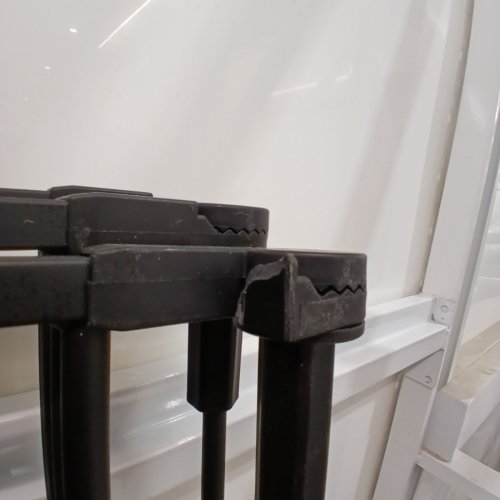 REGALO 4 IN 1 PLAY YARD SAFETY GATE - 51.5" - 194" W X 28" H - BLACK (MODEL: 1350 B DS) image 6