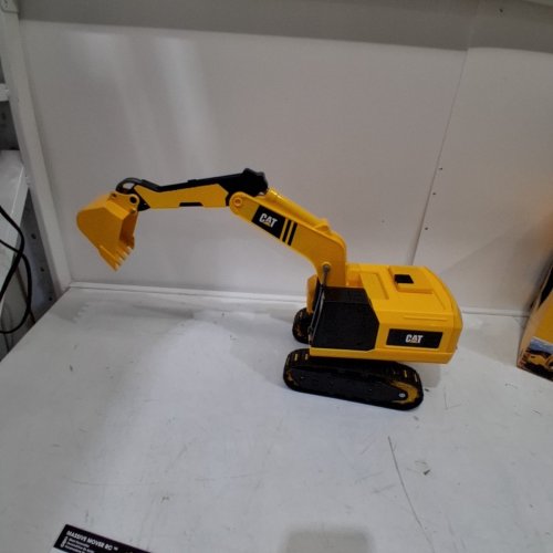 CAT MASSIVE MOVER REMOTE CONTROL RC STEEL EXCAVATOR - BLACK/YELLOW (MODEL: 1851476) image 3