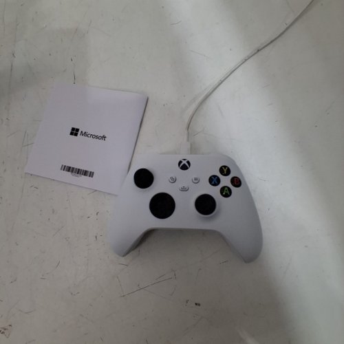 XBOX WIRELESS CONTROLLER - FOR XBOX SERIES X|S, XBOX ONE, AND WINDOWS 10 DEVICES - ROBOT WHITE (MODEL: 1914) image 3