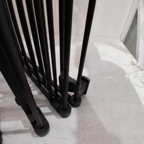 REGALO 4 IN 1 PLAY YARD SAFETY GATE - 51.5" - 194" W X 28" H - BLACK (MODEL: 1350 B DS) image 4