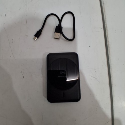 MERKURY MAGNETIC WIRELESS CHARGER WITH 5000MAH POWER BANK - BLACK (MODEL: MIC-MWP01) image 3