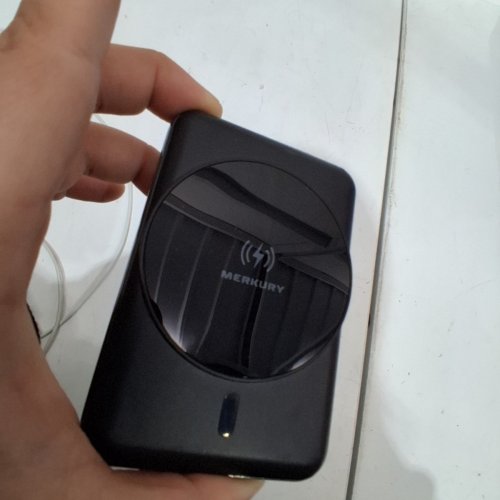 MERKURY MAGNETIC WIRELESS CHARGER WITH 5000MAH POWER BANK - BLACK (MODEL: MIC-MWP01) image 4