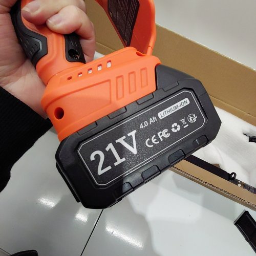 VANKERY CORDLESS BATTERY OPERATED POLE SAW - 21 V - ORANGE / BLACK (MODEL: VP800) image 2