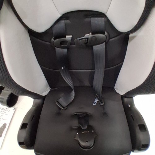 EVENFLO CHASE PLUS BOOSTER CAR SEAT image 6
