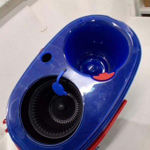 VILEDA EASY WRING RINSE CLEAN SPIN MOP AND BUCKET SYSTEM - 22" TO 36" - BLACK/RED/BLUE - (MODEL: 168467) image 4