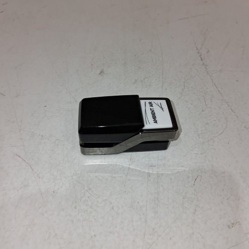 ARAMOX ODOR ELIMINATING TECHNOLOGY AMBIENT AIR FRESHENER image 2