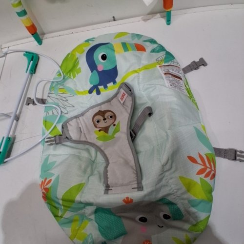 BRIGHT STARS VIBRATING BOUNCER WITH TOY BAR - RAINFOREST VIBES image 3