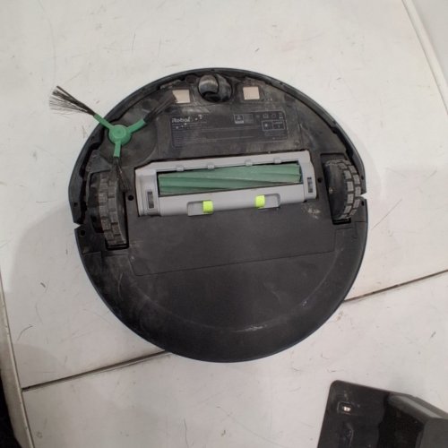 IROBOT ROOMBA 205 DUSTCOMPACTOR VAC WI-FI CONNECTED ROBOT VACUUM - BLACK - (MODEL: RCG-Y1) image 4