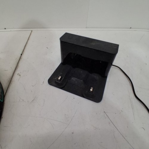 IROBOT ROOMBA 205 DUSTCOMPACTOR VAC WI-FI CONNECTED ROBOT VACUUM - BLACK - (MODEL: RCG-Y1) image 6