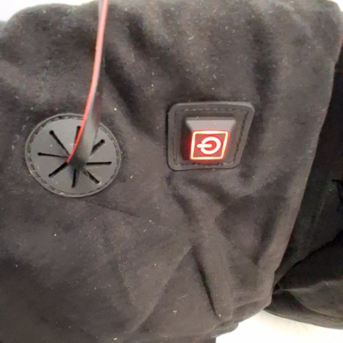 PORTABLE USB POWERED FOLDABLE HEATED SEAT CUSHION - BLACK image 2