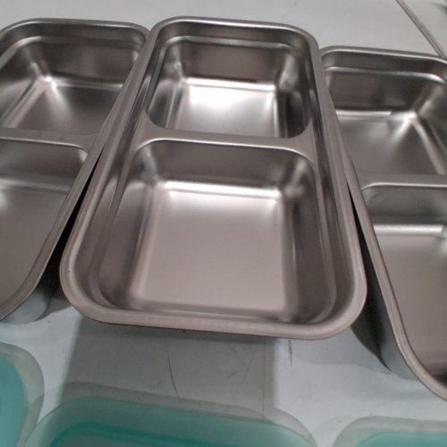 8PC STAINLESS STEEL DOUBLE COMPARTMENT SNACK CONTAINER- SILVER/BLUE image 3