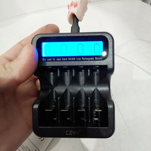 4PK CZVV RECHARGEABLE AA BATTERIES WITH SMART LCD CHARGER - 1.5 V- 3500MWH - BLACK (MODEL: Q032) image 2