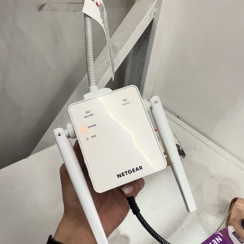 NETGEAR WIFI RANGE EXTENDER - COVERAGE UP TO 1200 SQ.FT. AND 20 DEVICES WITH AC1200 DUAL BAND WIRELESS SIGNAL BOOSTER & REPEATER - (MODEL: EX6120) image 2