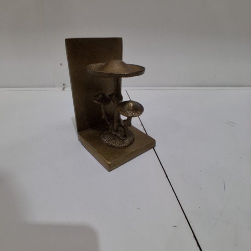 HEARTH & HAND™ WITH MAGNOLIA MUSHROOM BOOKEND - 6" - BRASS (ITEM: 324-00-0441) image 2
