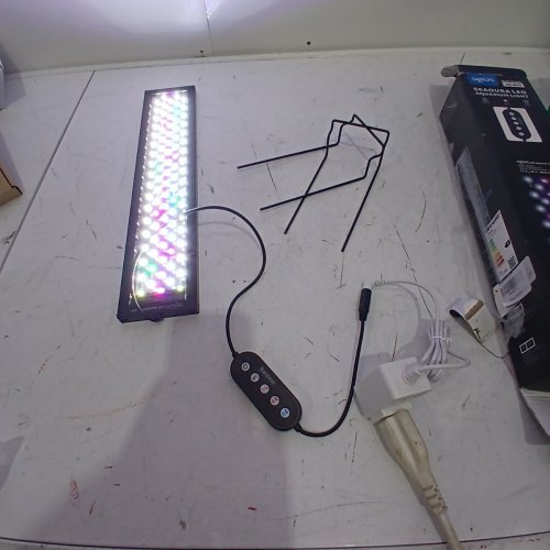 SEAOURA WRB 3 CHANNEL CUSTOMIZABLE AQUARIUM LAMP- 36W, 36" - 46" - (MODEL:SR-653) image 2