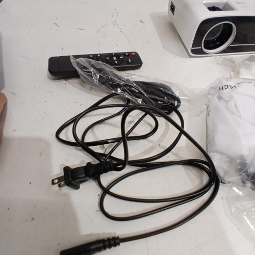 GKLPO PROFESSIONAL MINI VIDEO PROJECTOR WITH SCREEN, WIFI, AND BLUETOOTH - WHITE (MODEL: DR06) image 5