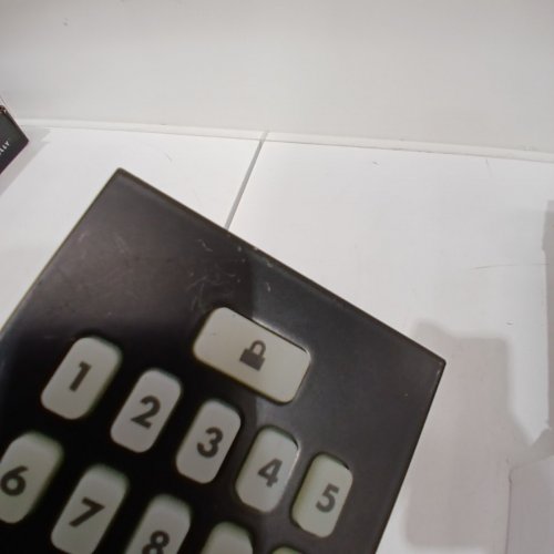 WEISER FRONT DOOR LOCK WITH SMART CODE KEYPAD AND HANDLE SET - MATTE BLACK image 5