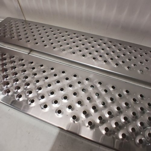 2PK ALUMINUM LOADING RAMPS FOR MOTORCYCLE/DIRT BIKE/TRAILER/ATV/UTV/LAWN MOWER - 880LB MAX - 47.2" X 8.5" - GREY (MODEL: GJ0058) image 3