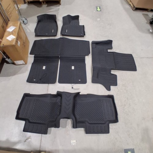 5PC AUTOMOTIVE FLOOR MATS - FITS VARIOUS CAR MODELS - BLACK image 2