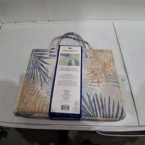 TOMMY BAHAMA INDOOR/OUTDOOR TROPICAL LEAF AREA RUG - 5FT X 7FT - BLUE LEAF MOTIF (MODEL: 1992252) image 2