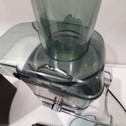 GOURMIA 6-SPEED DIGITAL WIDE MOUTH JUICER WITH SELF-CLEAN CYCLE (MODEL: GJ1455) image 4