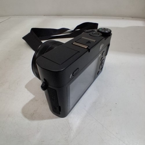 4K 64MP DIGITAL CAMERA WITH FLASH & 16X ZOOM - 2.8" DISPLAY - BLACK (MODEL: DC218) image 6