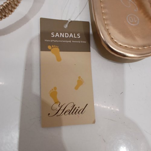 WOMEN'S HELTID RHINESTONE T-STRAP FLOWER FLAT SANDALS - SIZE 10 - GOLD image 3