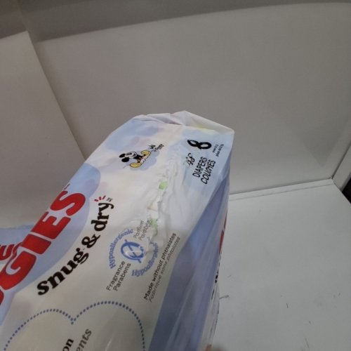 96PK HUGGIES SNUG AND DRY WITH BLOWOUT AND LEAKPROOF PROTECTION - SIZE 8 image 3