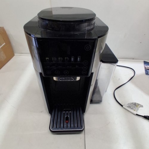 DELONGHI TRUEBREW HOT OR ICED SINGLE SERVE COFFEE MAKER WITH BUILT-IN GRINDER - BLACK/STAINLESS STEEL (MODEL: CAM51025MB) image 4